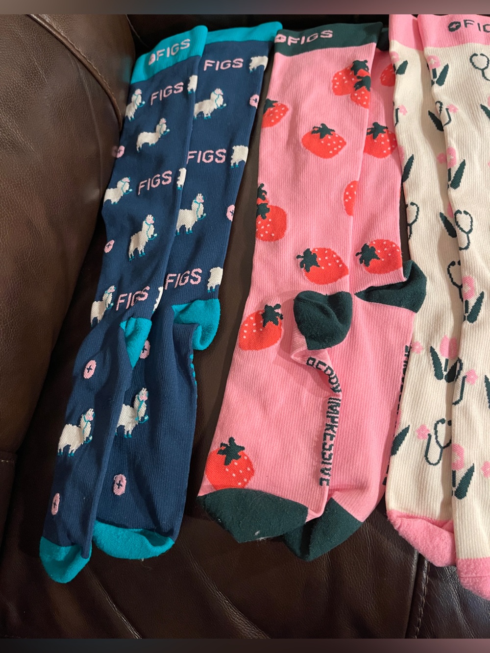 Figs women’s compression socks - Picture 4 of 5